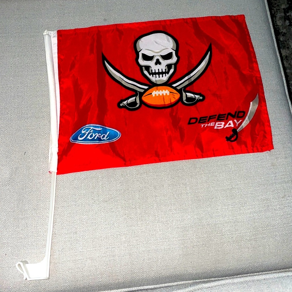 Tampa Bay Buccaneers Car Flag